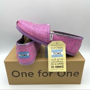 NIB TOMS Classics Lilac Glitter Flats Shoes Youth 3 Womens 5 EUR 35